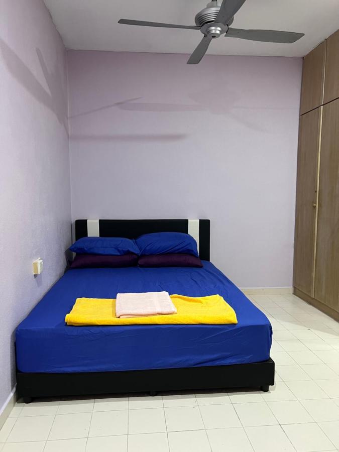 Batu Feringgi Homestay Екстериор снимка