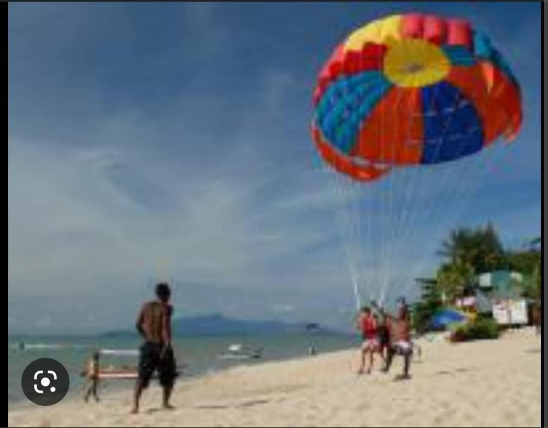 Batu Feringgi Homestay Екстериор снимка