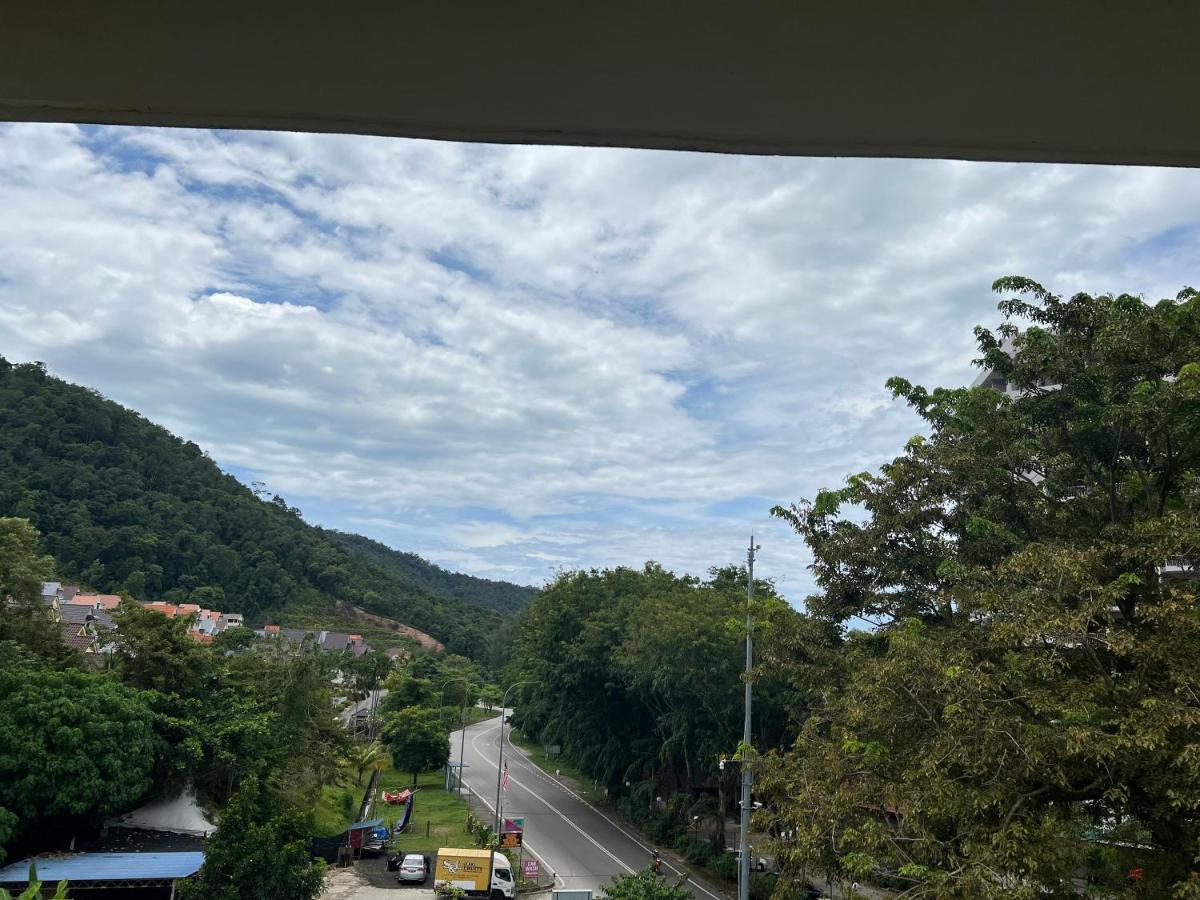 Batu Feringgi Homestay Екстериор снимка