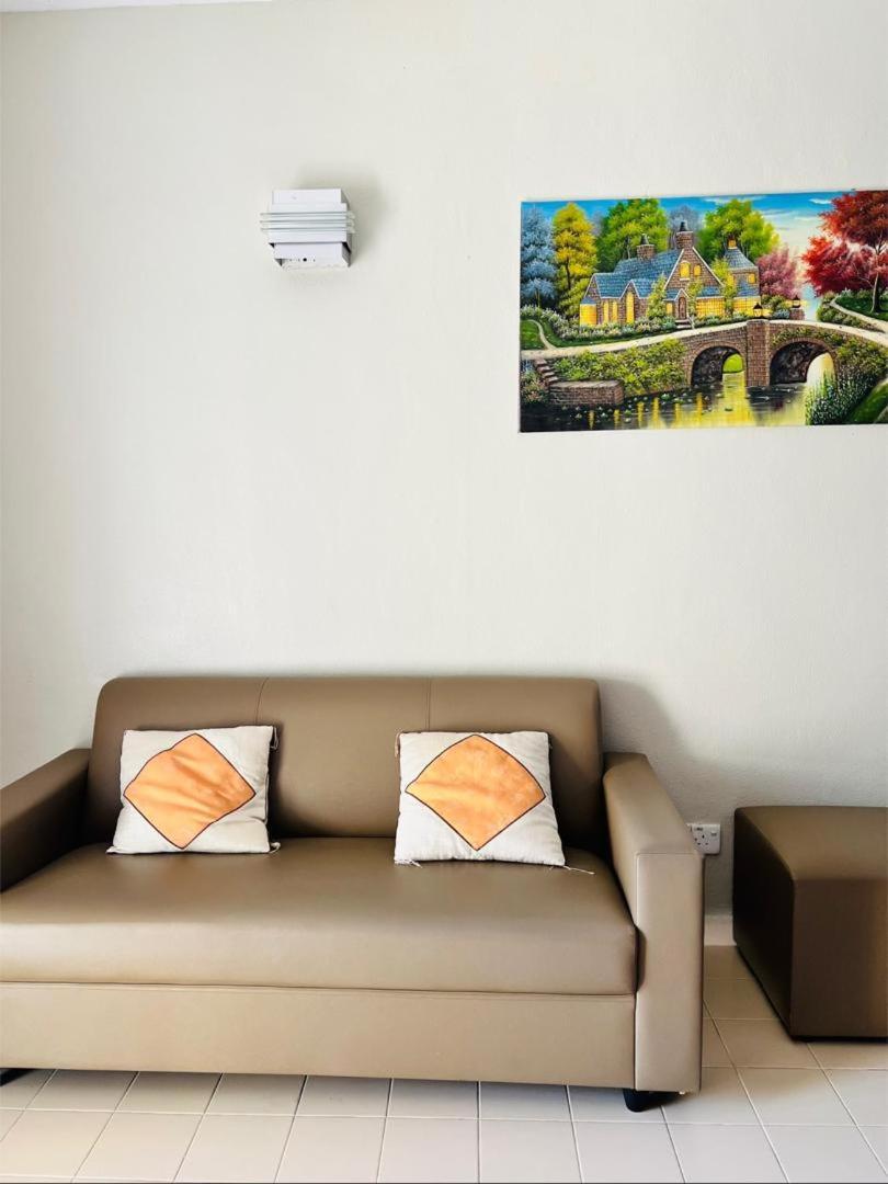 Batu Feringgi Homestay Екстериор снимка