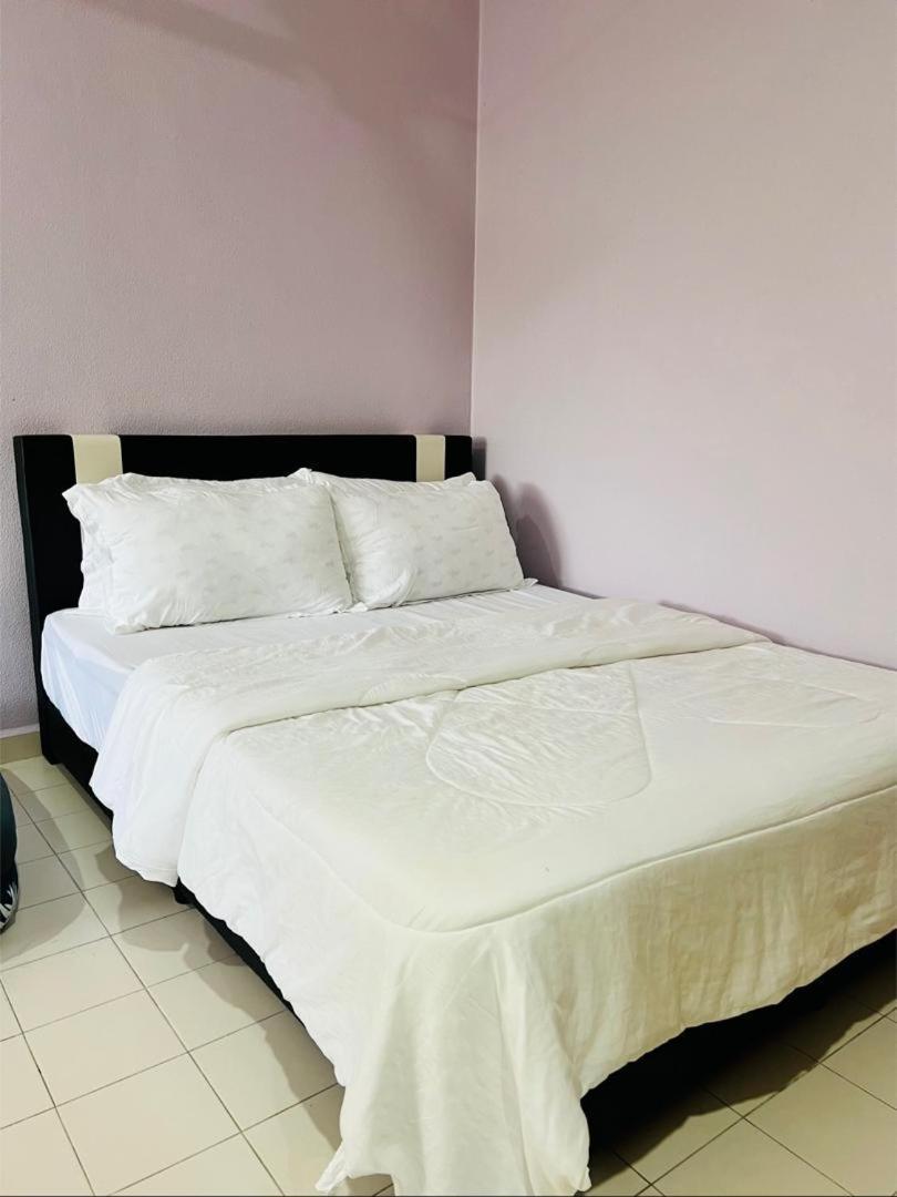 Batu Feringgi Homestay Екстериор снимка